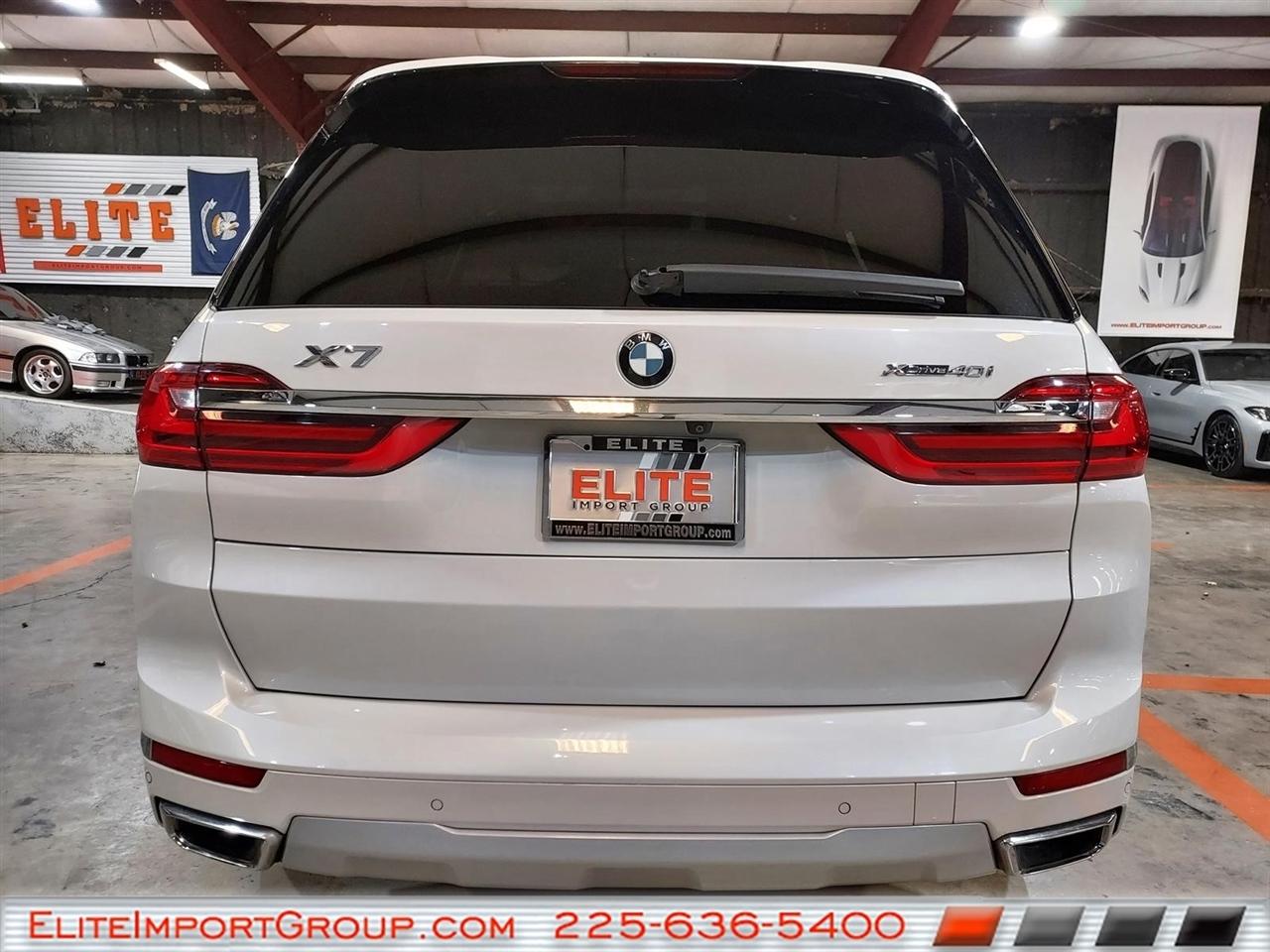 BMW X7 xDrive40i Sports Activity Vehicle 2021