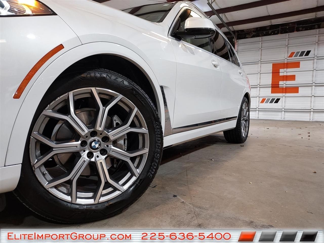 BMW X7 xDrive40i Sports Activity Vehicle 2021