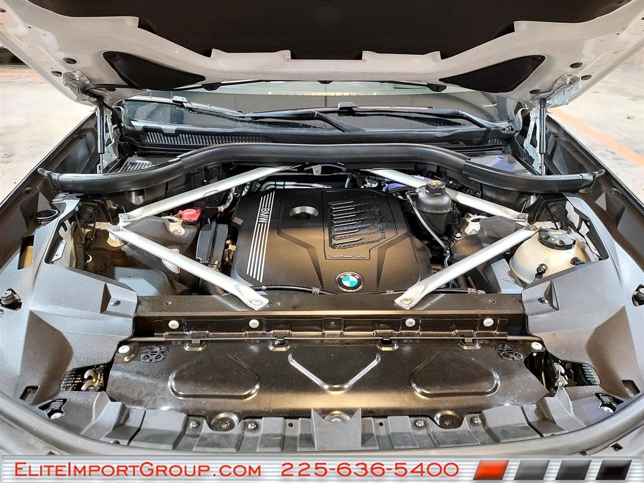 BMW X7 xDrive40i Sports Activity Vehicle 2021