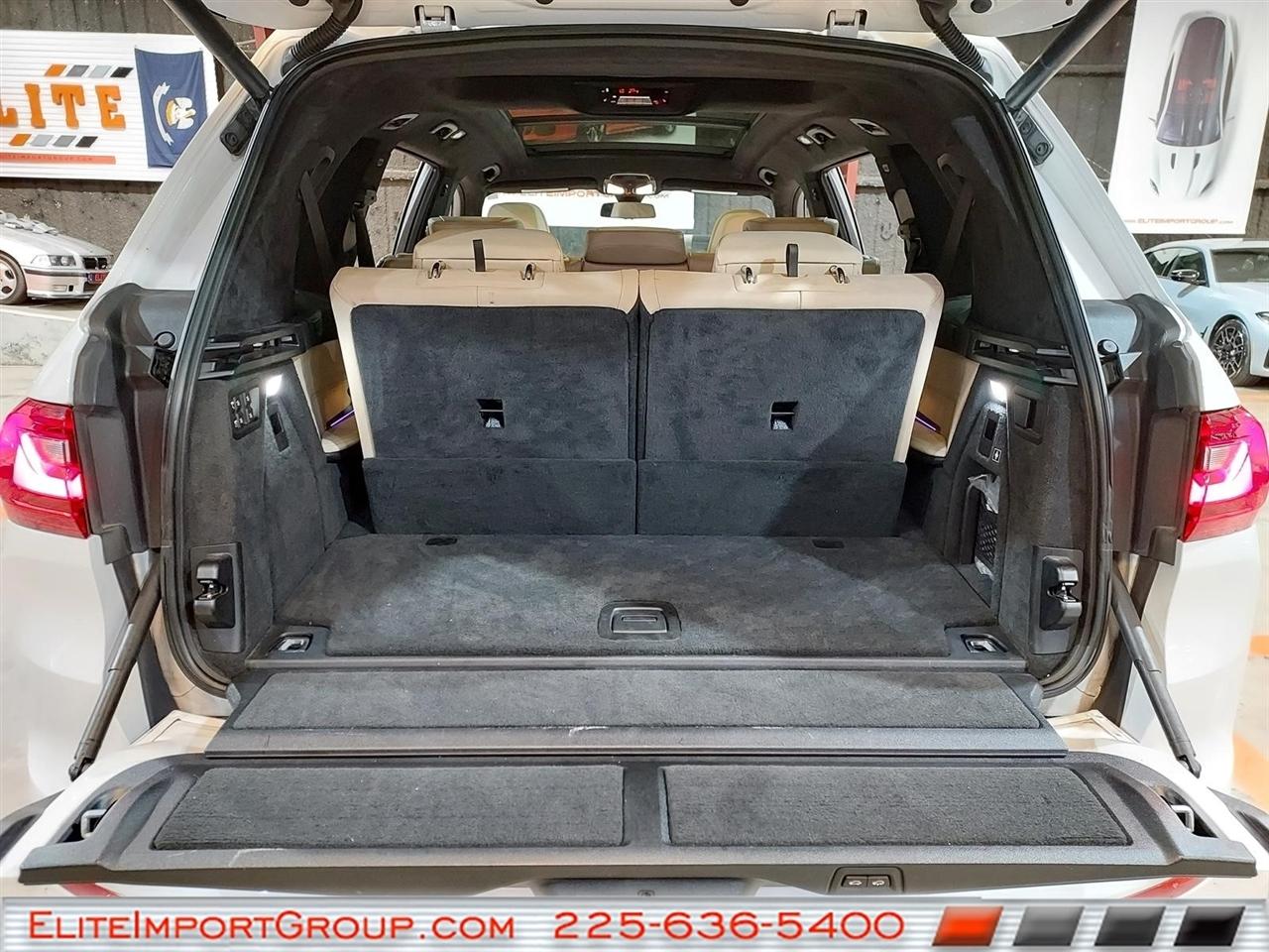 BMW X7 xDrive40i Sports Activity Vehicle 2021