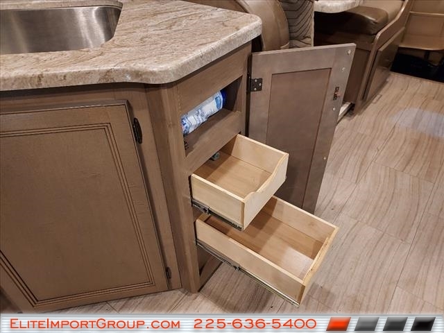 Ford E-Series Cutaway E-450 DRW 158" WB 2021