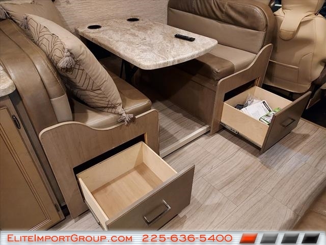 Ford E-Series Cutaway E-450 DRW 158" WB 2021