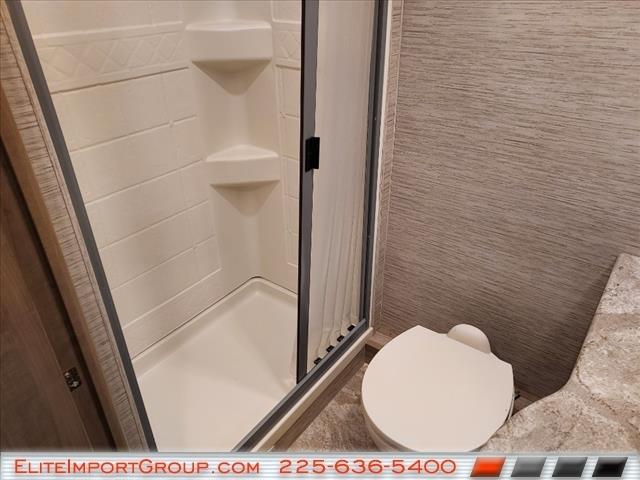 Ford E-Series Cutaway E-450 DRW 158" WB 2021