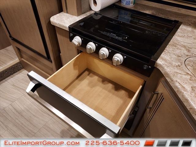 Ford E-Series Cutaway E-450 DRW 158" WB 2021