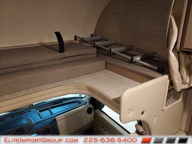 Ford E-Series Cutaway E-450 DRW 158" WB 2021