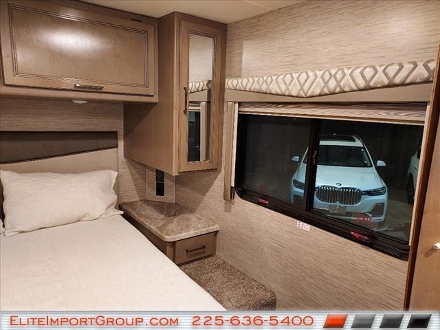 Ford E-Series Cutaway E-450 DRW 158" WB 2021