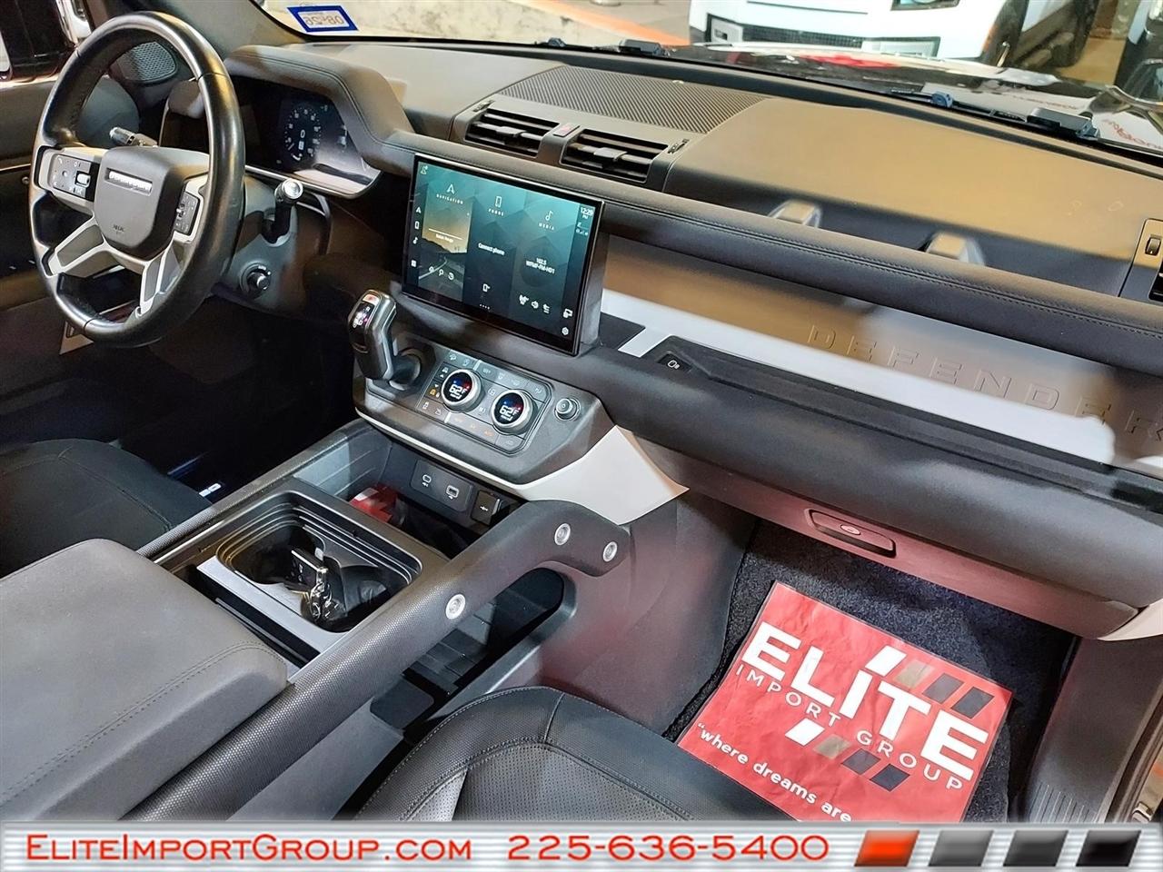 Land Rover Defender 110 X-Dynamic SE AWD 2022