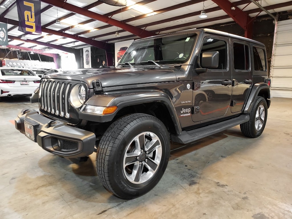 2022 Jeep Wrangler Unlimited Sahara's photo