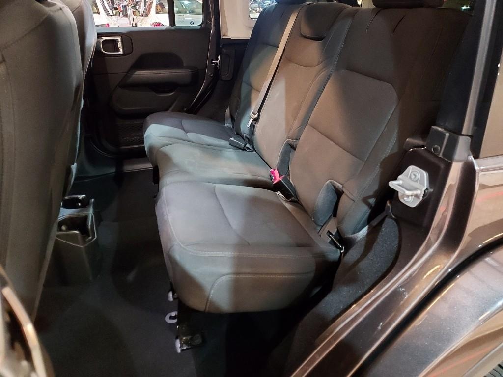 Jeep Wrangler Unlimited Sahara 4x4 2022