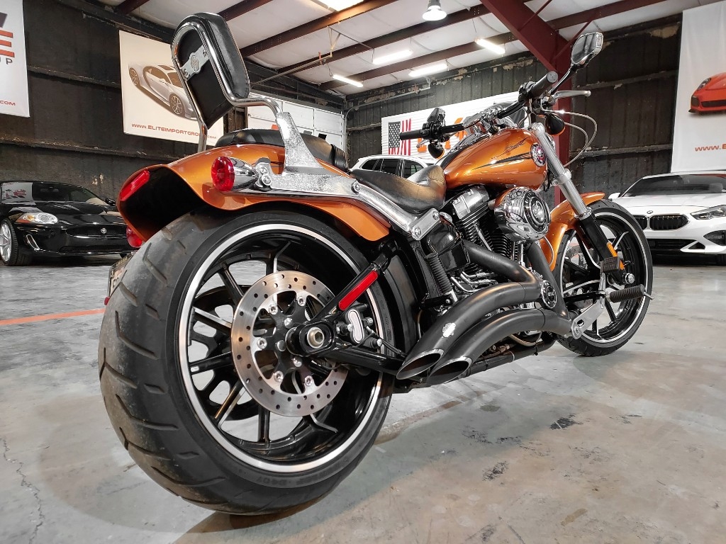 Harley-Davidson FLSTC  2015