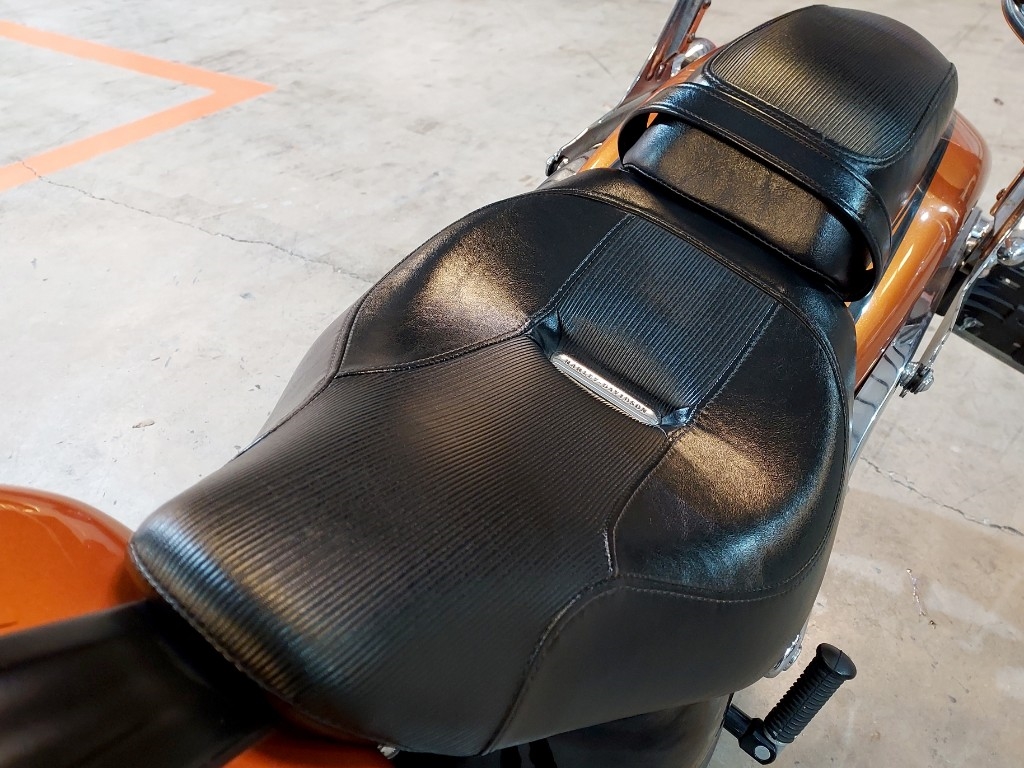 Harley-Davidson FLSTC  2015