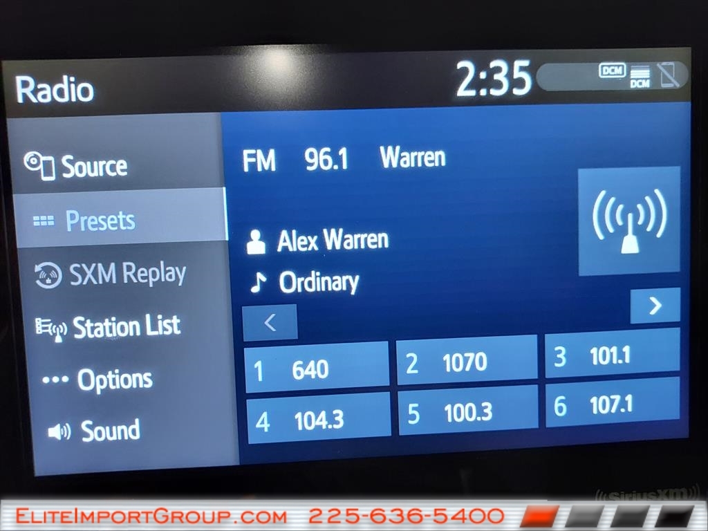 Toyota Camry SE Auto (Natl) 2024