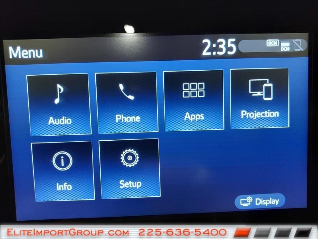 Toyota Camry SE Auto (Natl) 2024