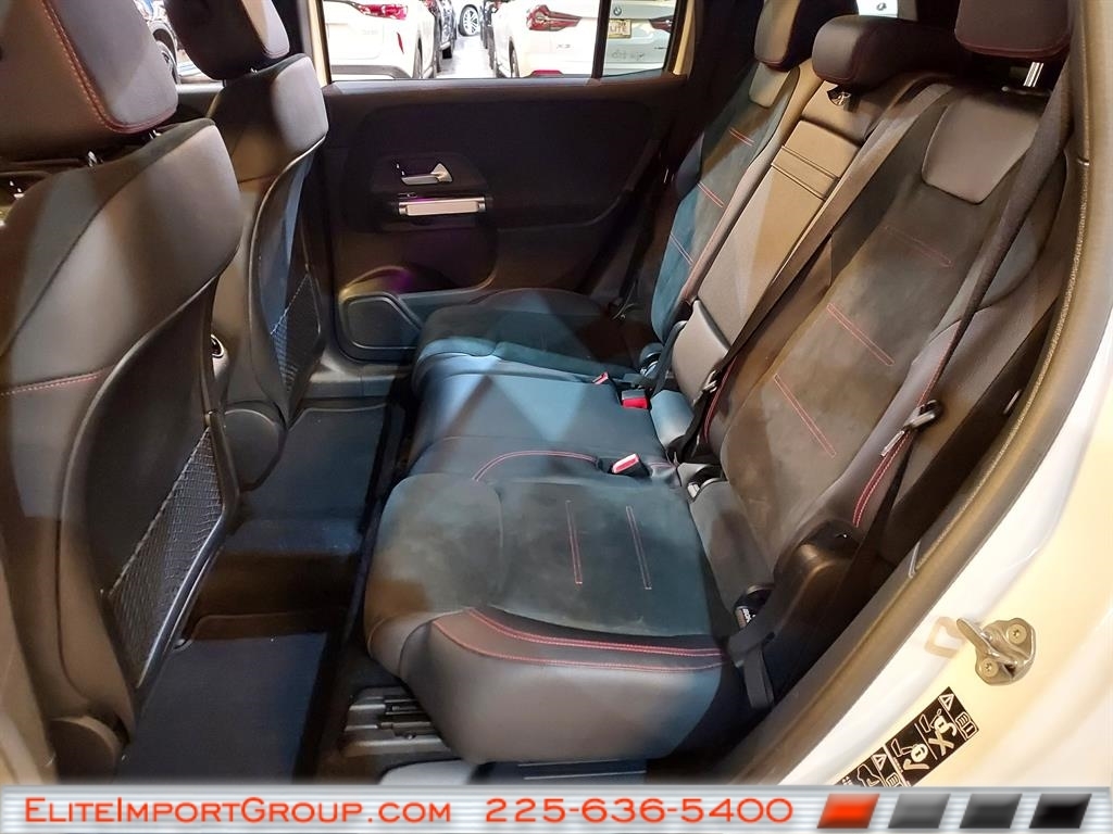 Mercedes-Benz GLB GLB 250 SUV 2022