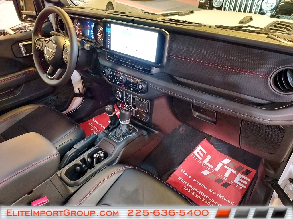 Jeep Wrangler Rubicon 4 Door 4x4 2024 Jeep Wrangler Rubicon 4 Door 4x4 2024