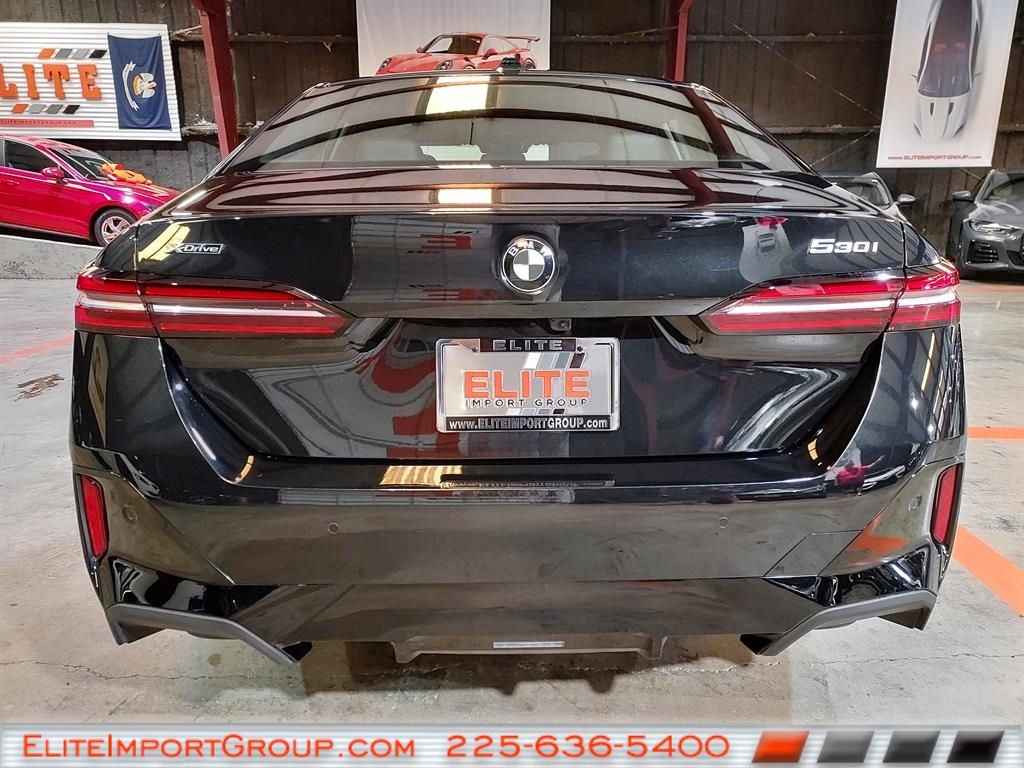BMW 5 Series 530i xDrive Sedan 2024