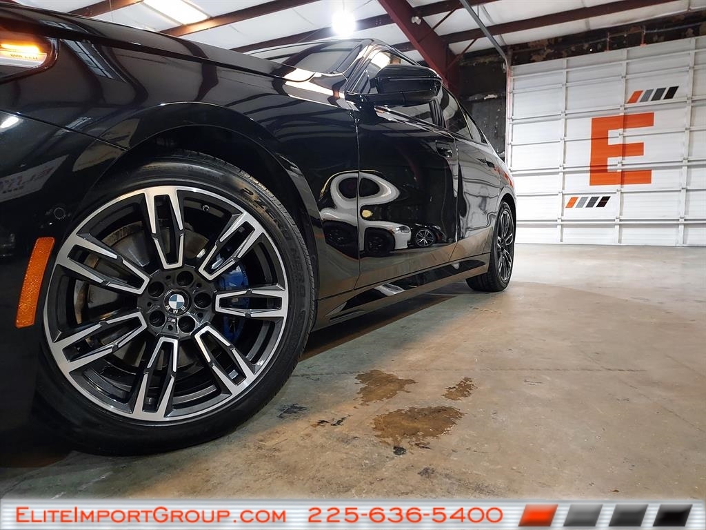 BMW 5 Series 530i xDrive Sedan 2024