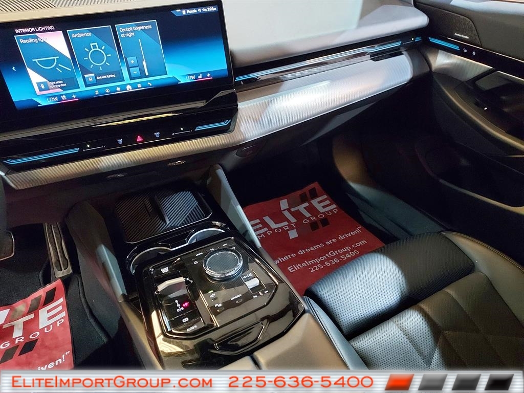 BMW 5 Series 530i xDrive Sedan 2024