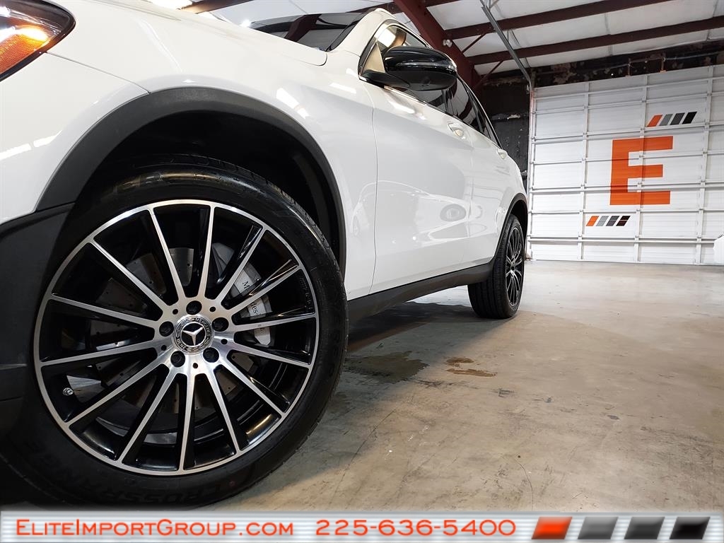 Mercedes-Benz GLC GLC 300 SUV 2022 Mercedes-Benz GLC GLC 300 SUV 2022