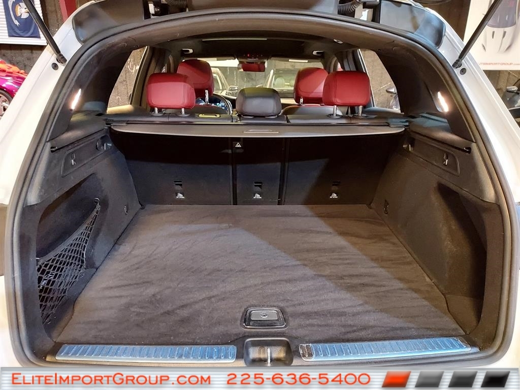 Mercedes-Benz GLC GLC 300 SUV 2022 Mercedes-Benz GLC GLC 300 SUV 2022