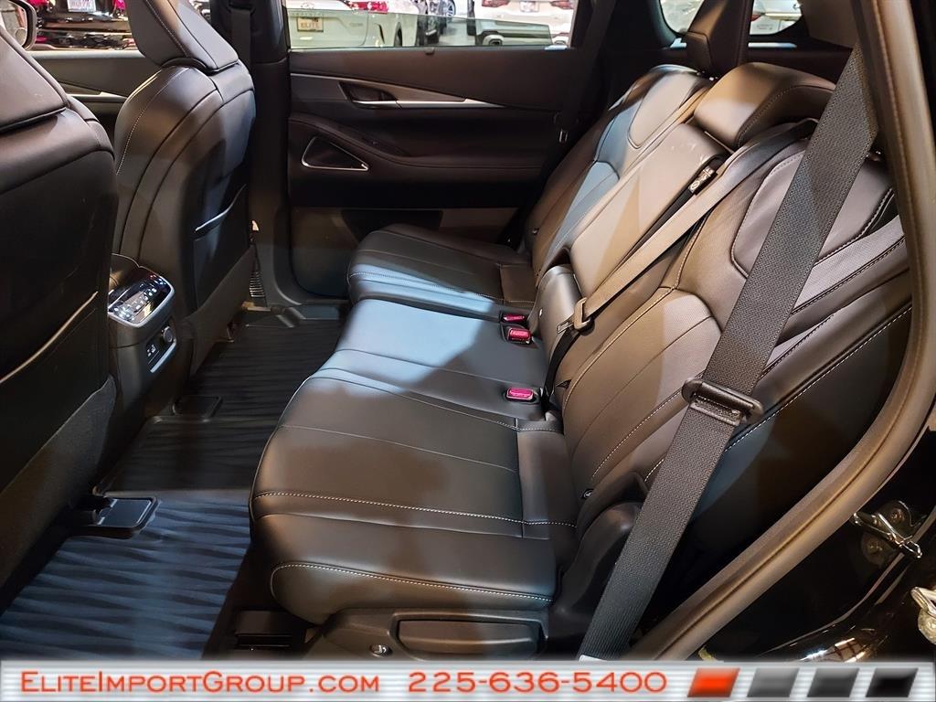 Infiniti QX60 LUXE FWD 2023