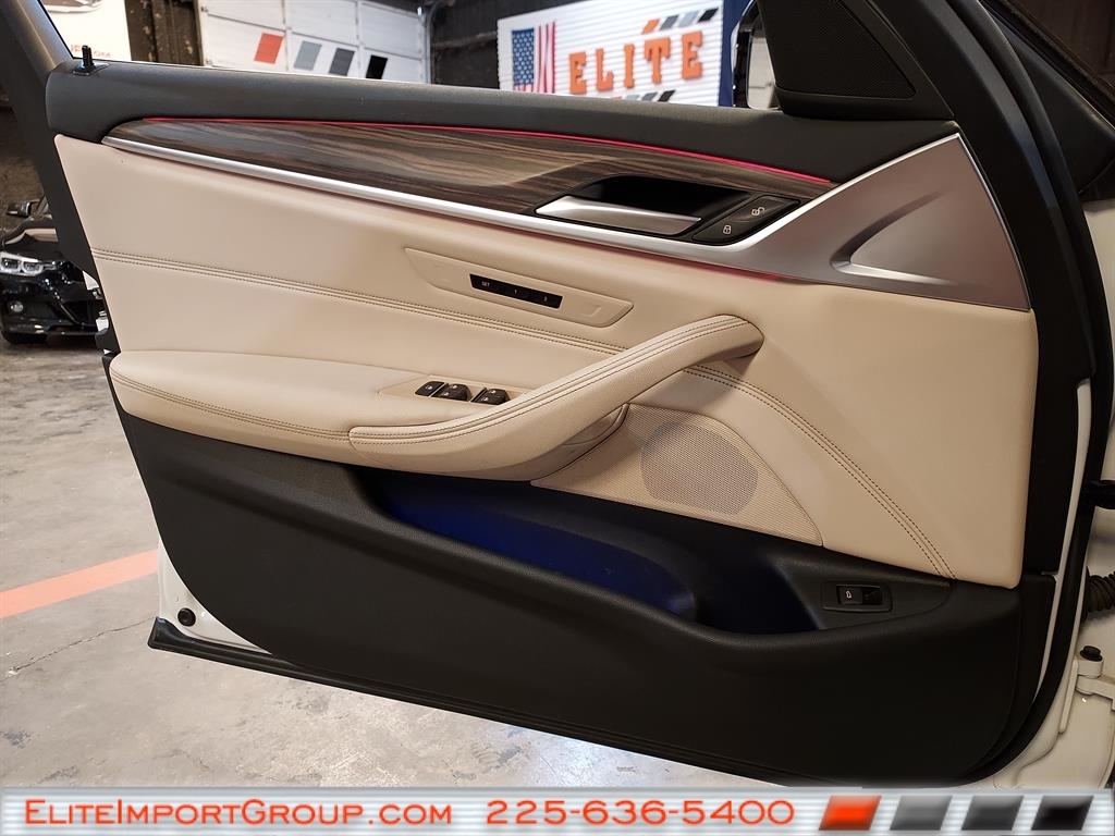 BMW 5 Series 530i Sedan 2022