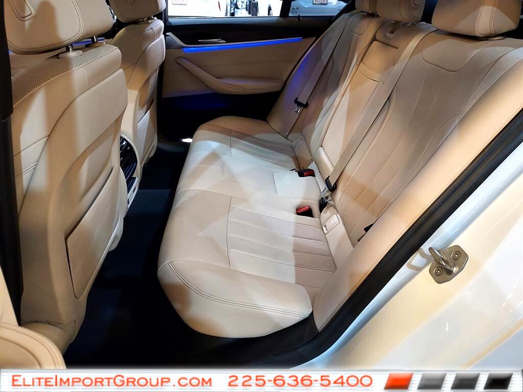 BMW 5 Series 530i Sedan 2022