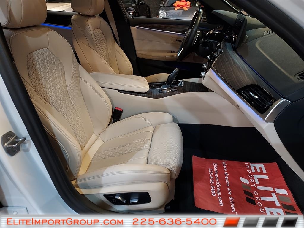 BMW 5 Series 530i Sedan 2022