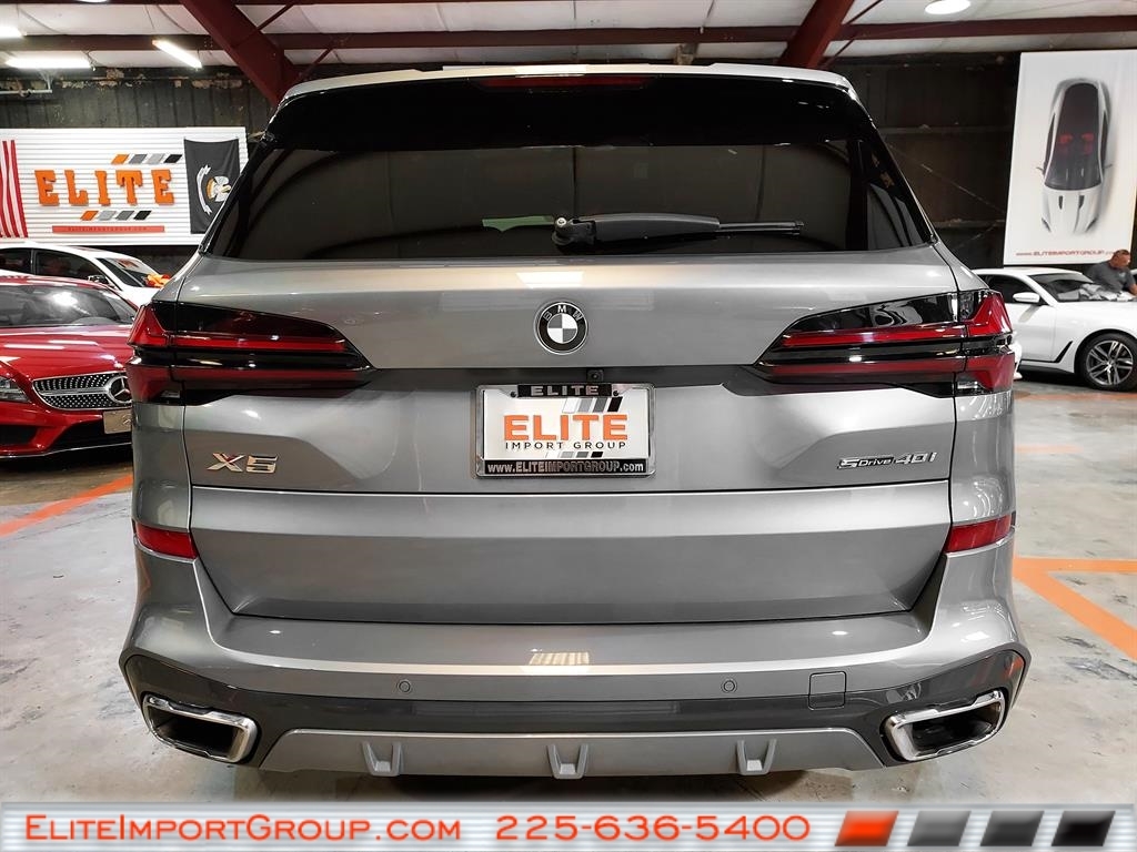 BMW X5 sDrive40i Sports Activity Vehicle 2025