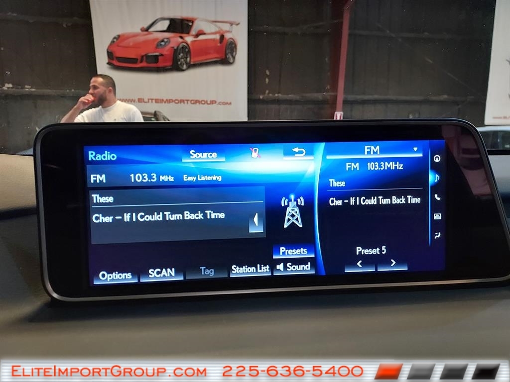 Lexus RX RX 350 AWD 2019 Lexus RX RX 350 AWD 2019