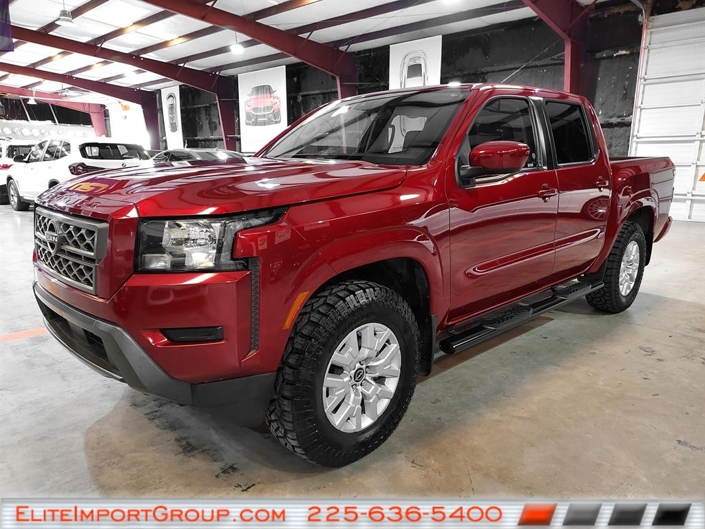 2022 Nissan Frontier SV's photo