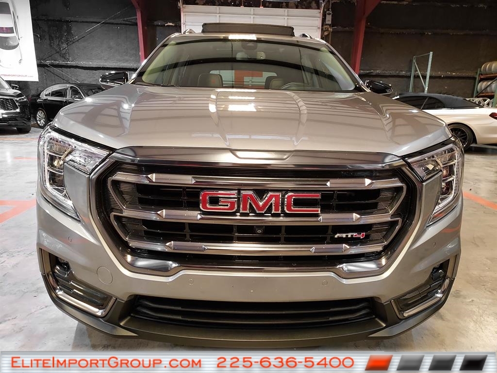 GMC Terrain AWD 4dr AT4 2024
