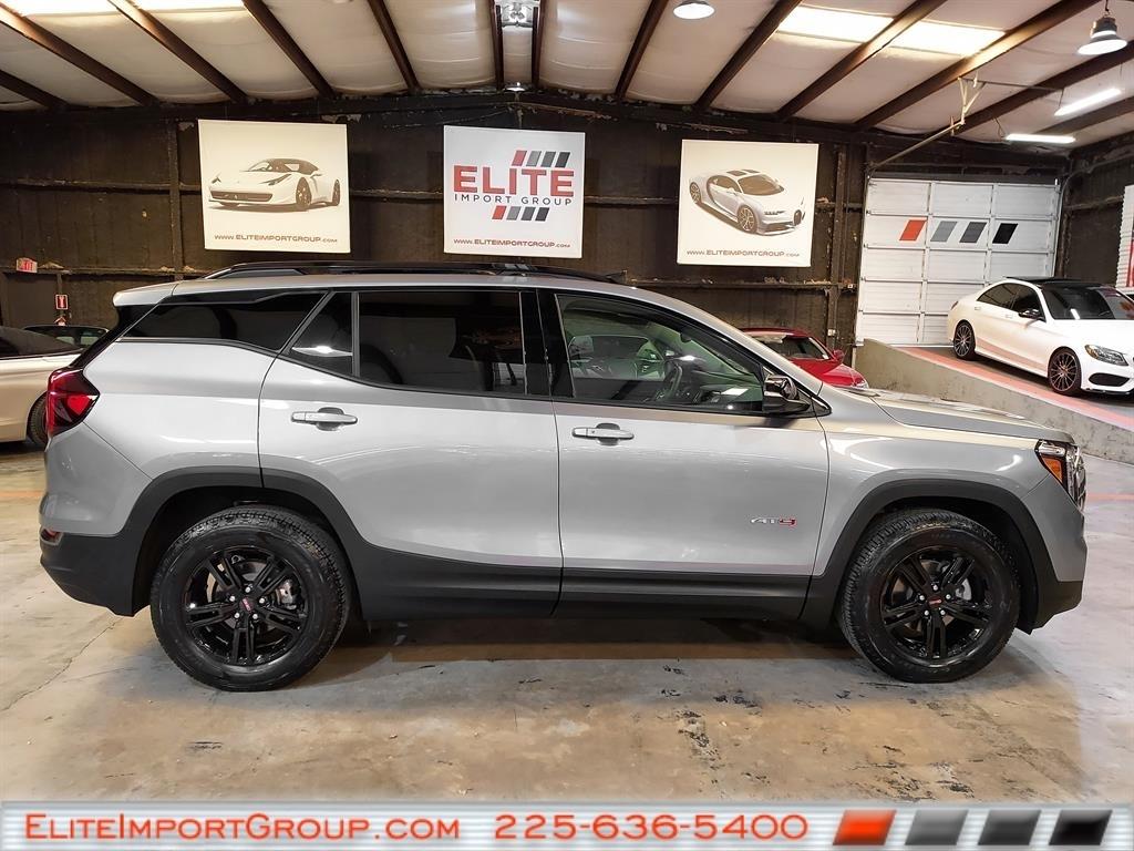 GMC Terrain AWD 4dr AT4 2024
