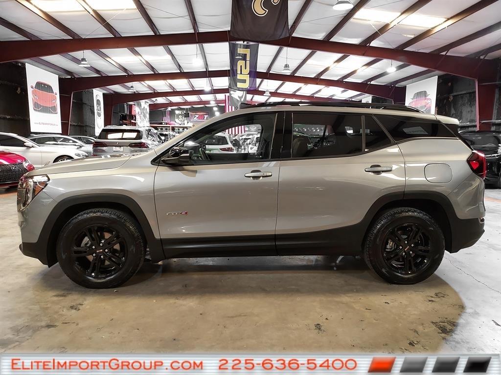 GMC Terrain AWD 4dr AT4 2024