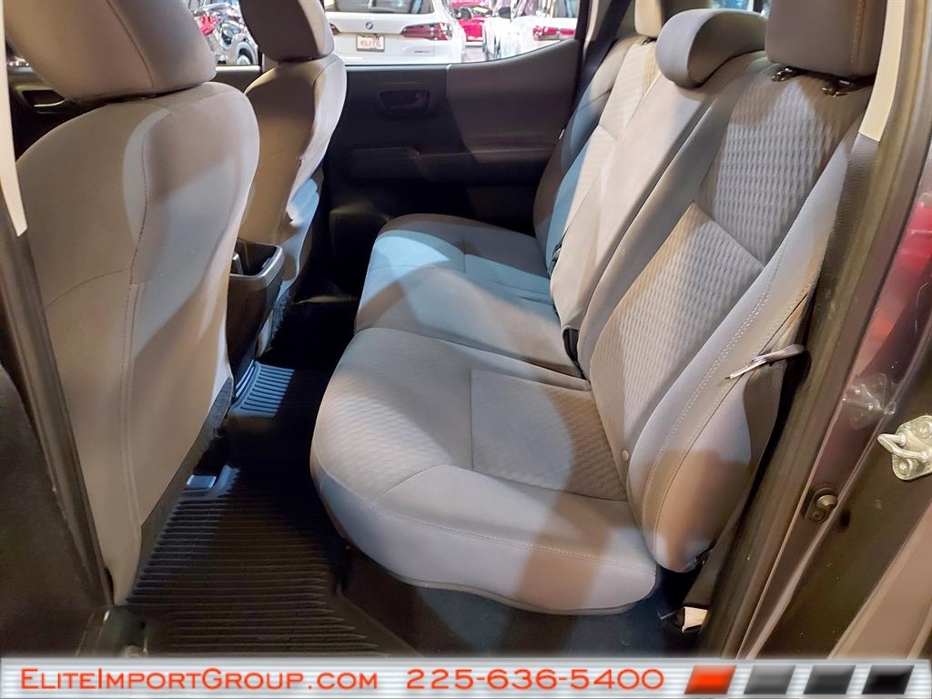 Toyota Tacoma 2WD SR5 Double Cab 5' Bed I4 AT (Natl) 2021