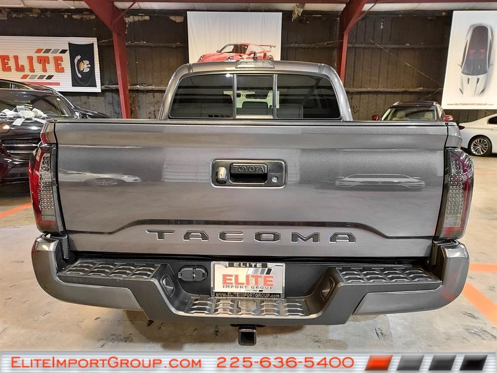 Toyota Tacoma 2WD SR5 Double Cab 5' Bed I4 AT (Natl) 2021