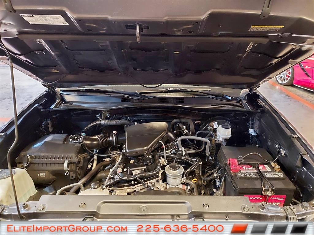 Toyota Tacoma 2WD SR5 Double Cab 5' Bed I4 AT (Natl) 2021