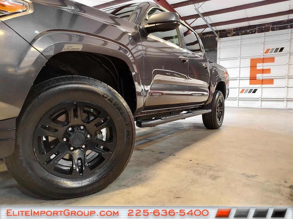 Toyota Tacoma 2WD SR5 Double Cab 5' Bed I4 AT (Natl) 2021