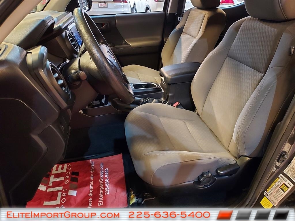 Toyota Tacoma 2WD SR5 Double Cab 5' Bed I4 AT (Natl) 2021