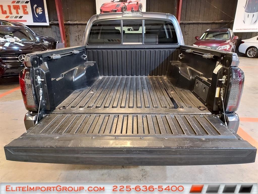 Toyota Tacoma 2WD SR5 Double Cab 5' Bed I4 AT (Natl) 2021