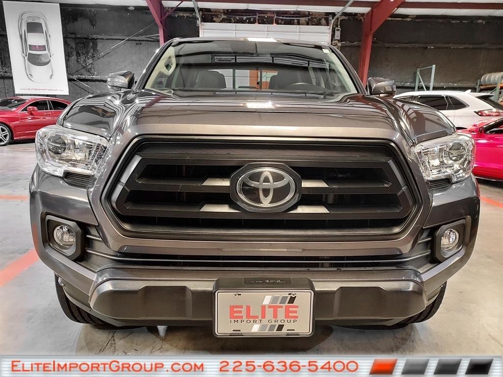 Toyota Tacoma 2WD SR5 Double Cab 5' Bed I4 AT (Natl) 2021