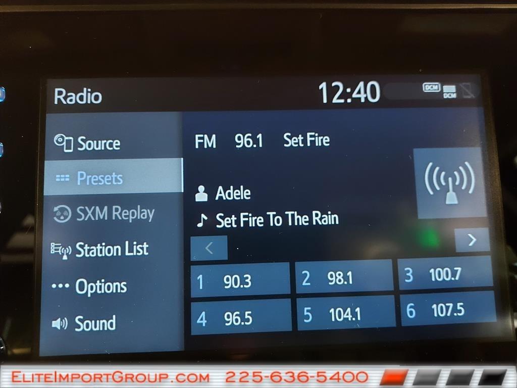 Toyota Tacoma 2WD SR5 Double Cab 5' Bed I4 AT (Natl) 2021