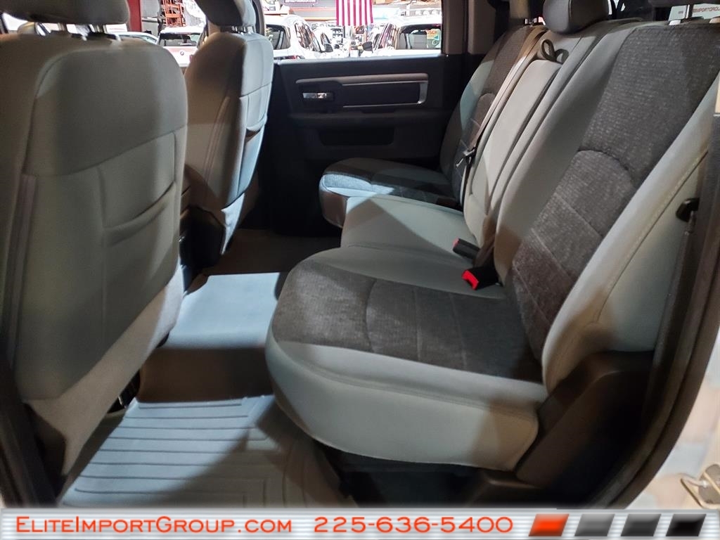 RAM 1500 Classic Big Horn 4x2 Crew Cab 5'7" Box 2019