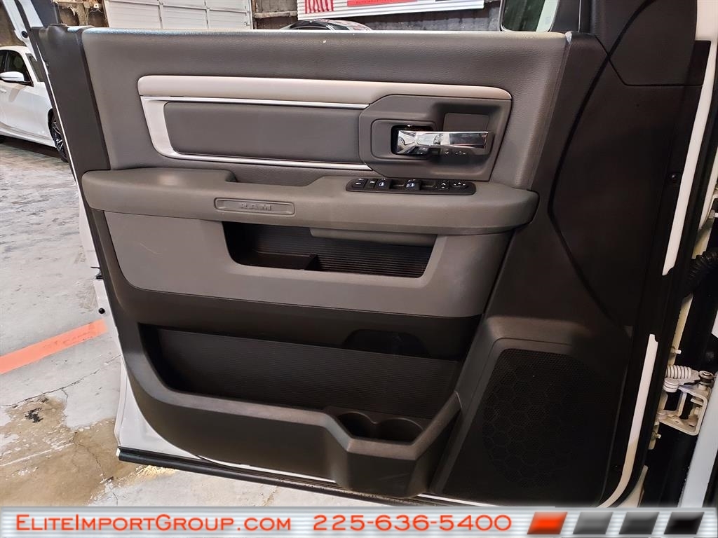 RAM 1500 Classic Big Horn 4x2 Crew Cab 5'7" Box 2019