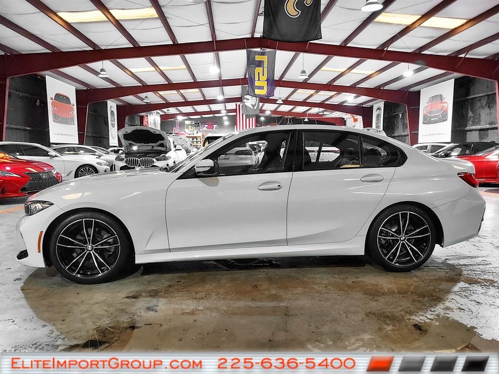 BMW 3 Series 330i Sedan 2023