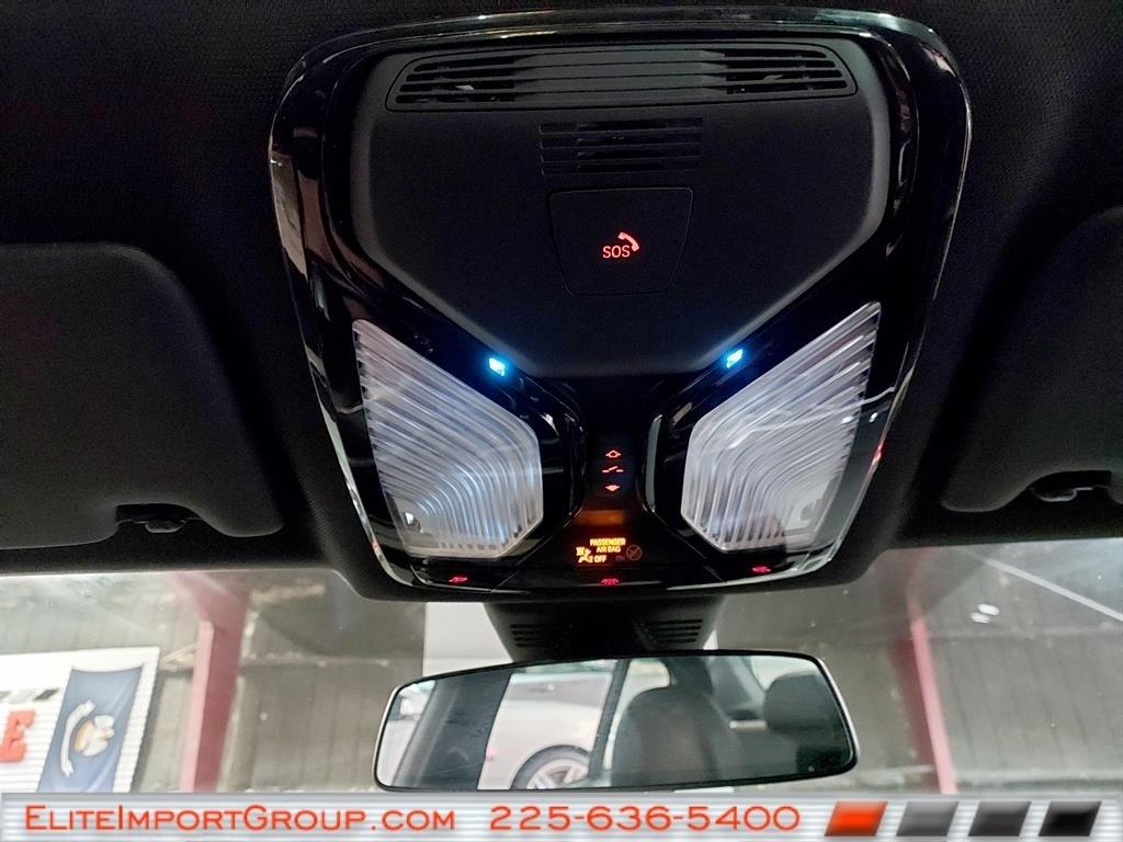 BMW 3 Series 330i Sedan 2023