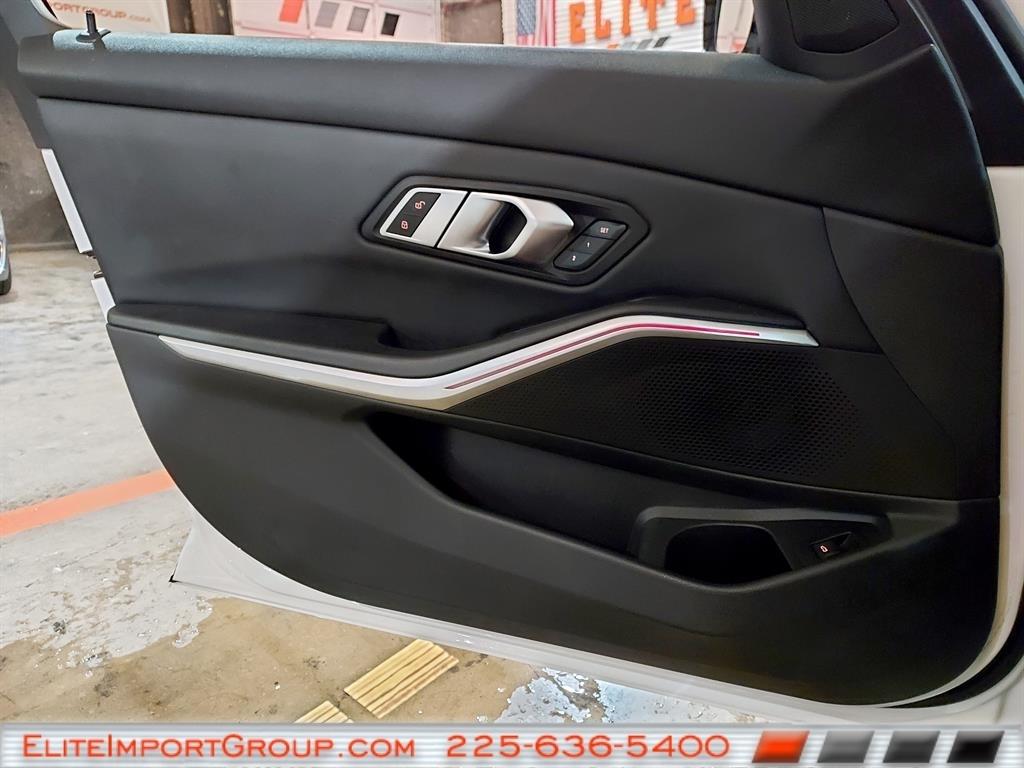 BMW 3 Series 330i Sedan 2023