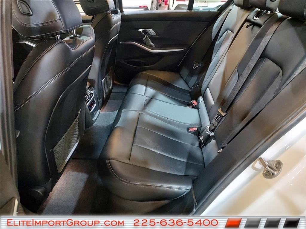 BMW 3 Series 330i Sedan 2023