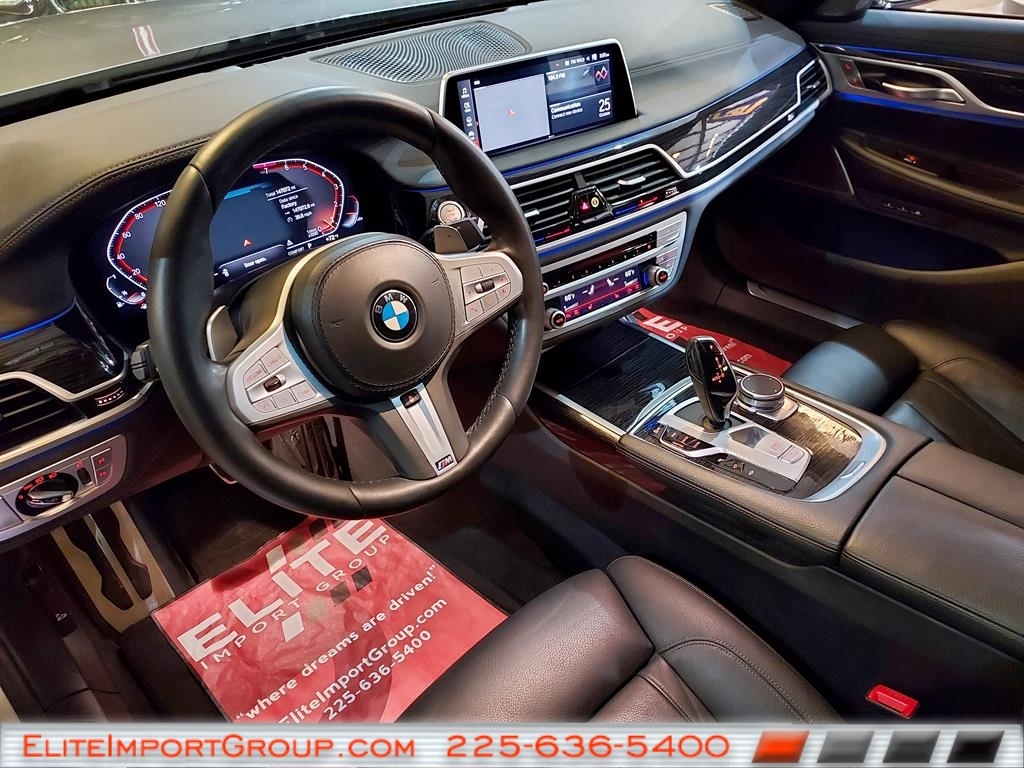 BMW 7 Series 740i Sedan 2020