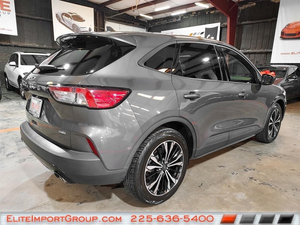 Ford Escape SE Hybrid FWD 2021